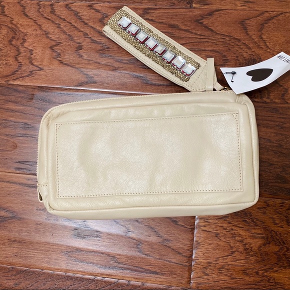 See By Chloe Leonie Embellished Leather Clutch. - Picture 4 of 8